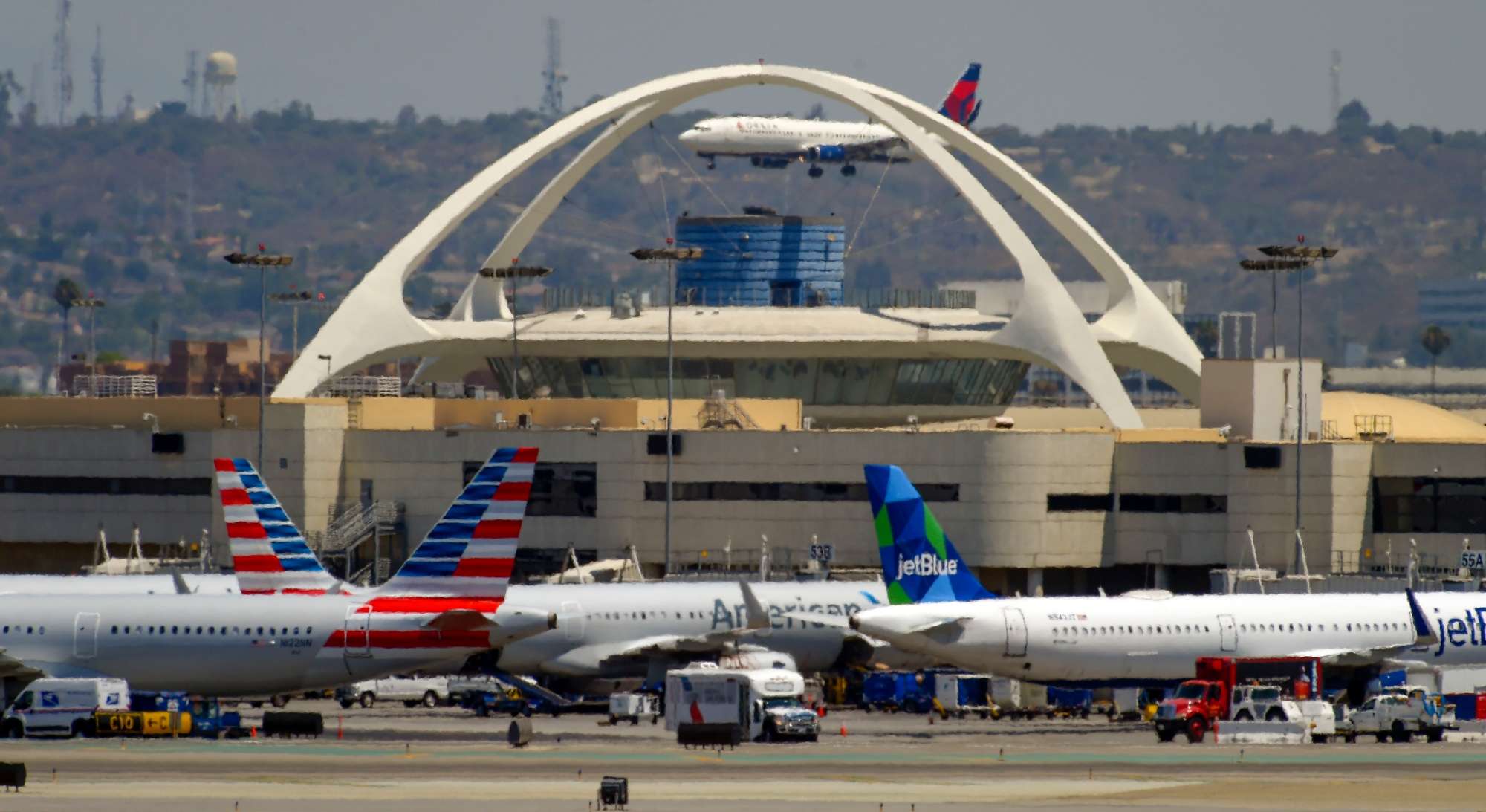 Aviones lax aeropuerto
