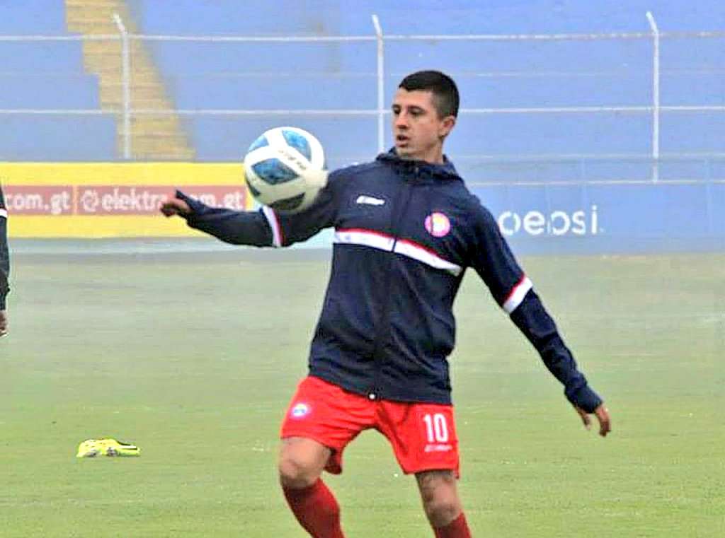 Alejandro Díaz Xelajú MC gambeta