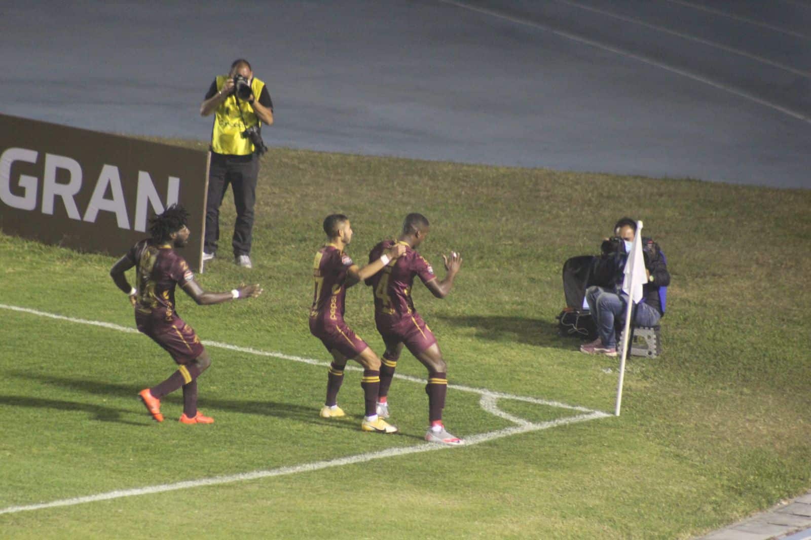 Karel Espino pone a soñar a Comunicaciones al vencer a Colorado Rapids