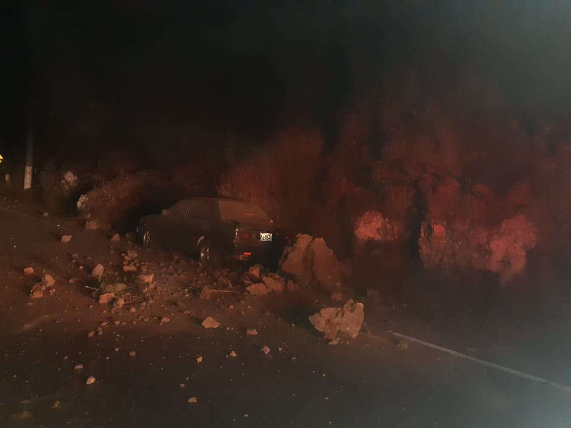 Temblor deja un muerto, derrumbes y daños en viviendas