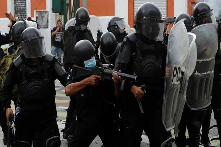 Opiniones acerca de la iniciativa «Ley para el fortalecimiento de las fuerzas de seguridad pública y el Ejército»