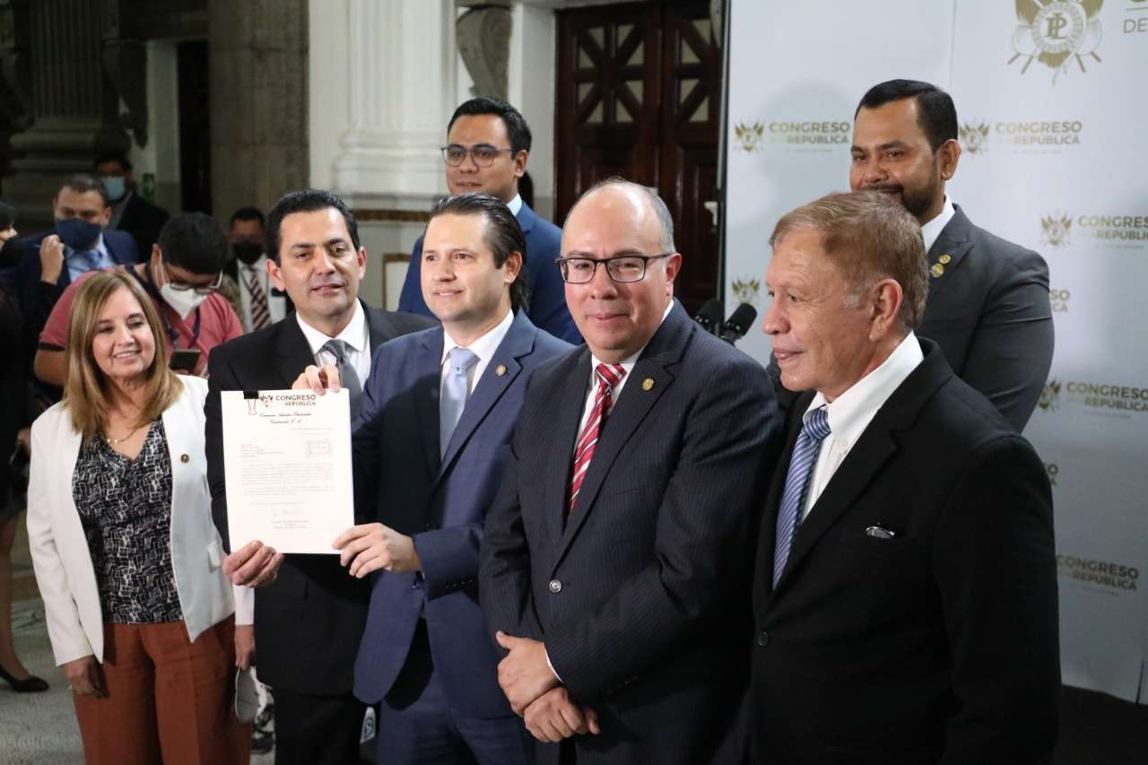 ¡A destiempo! Presentan dictamen favorable a reformas a la Ley Electoral