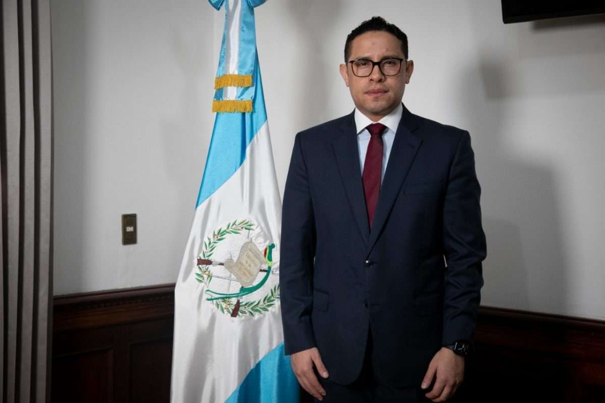 José Miguel Gutiérrez Anzueto fue juramentado al cargo.