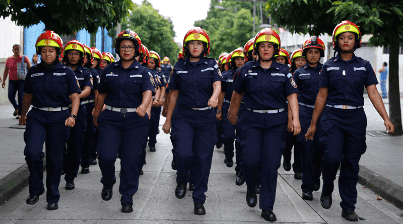 Bomberos Municipales desfilarán por su 67 aniversario