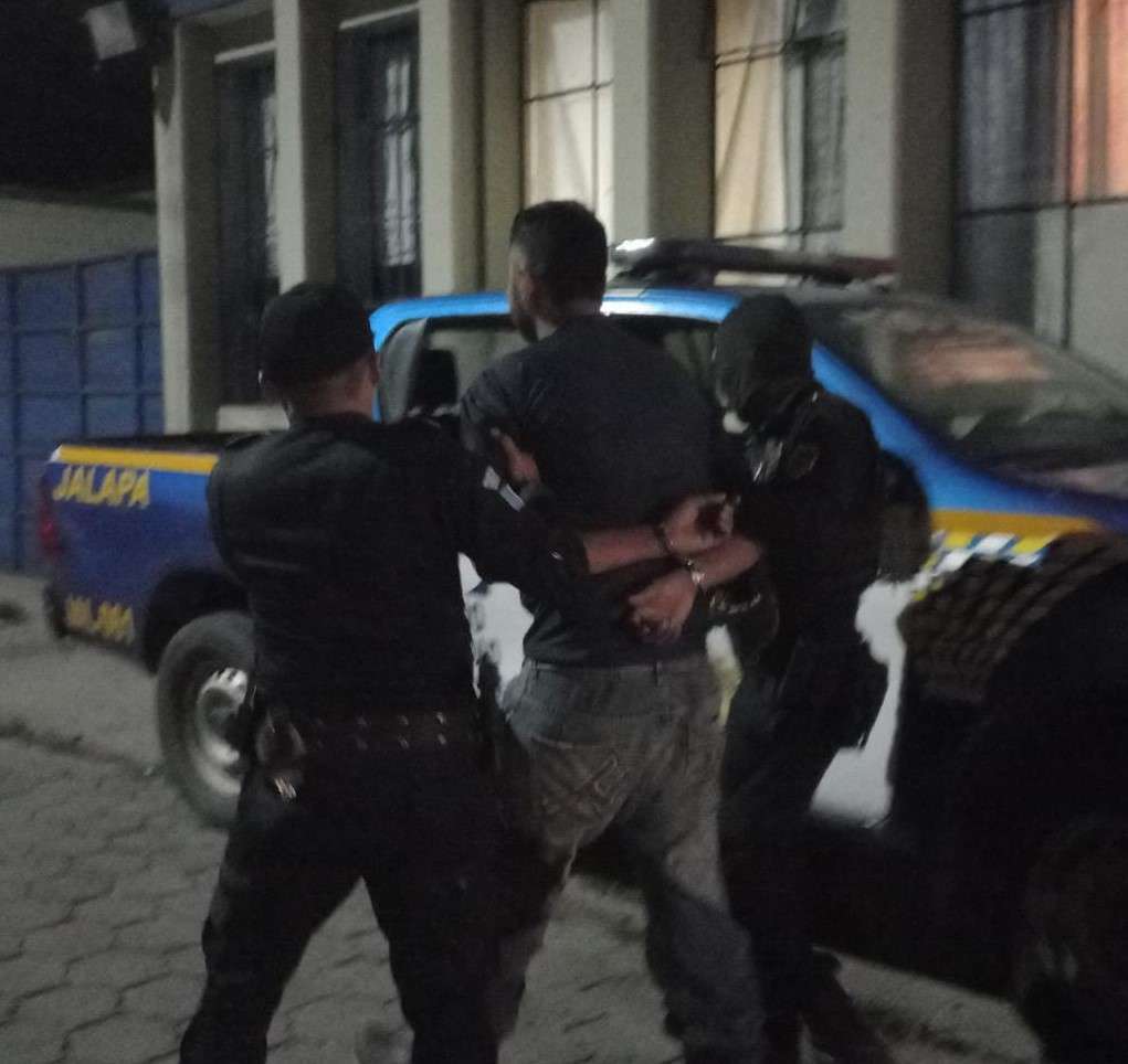 Disparan contra policias en Jalapa y un agente se encuentra en estado delicado