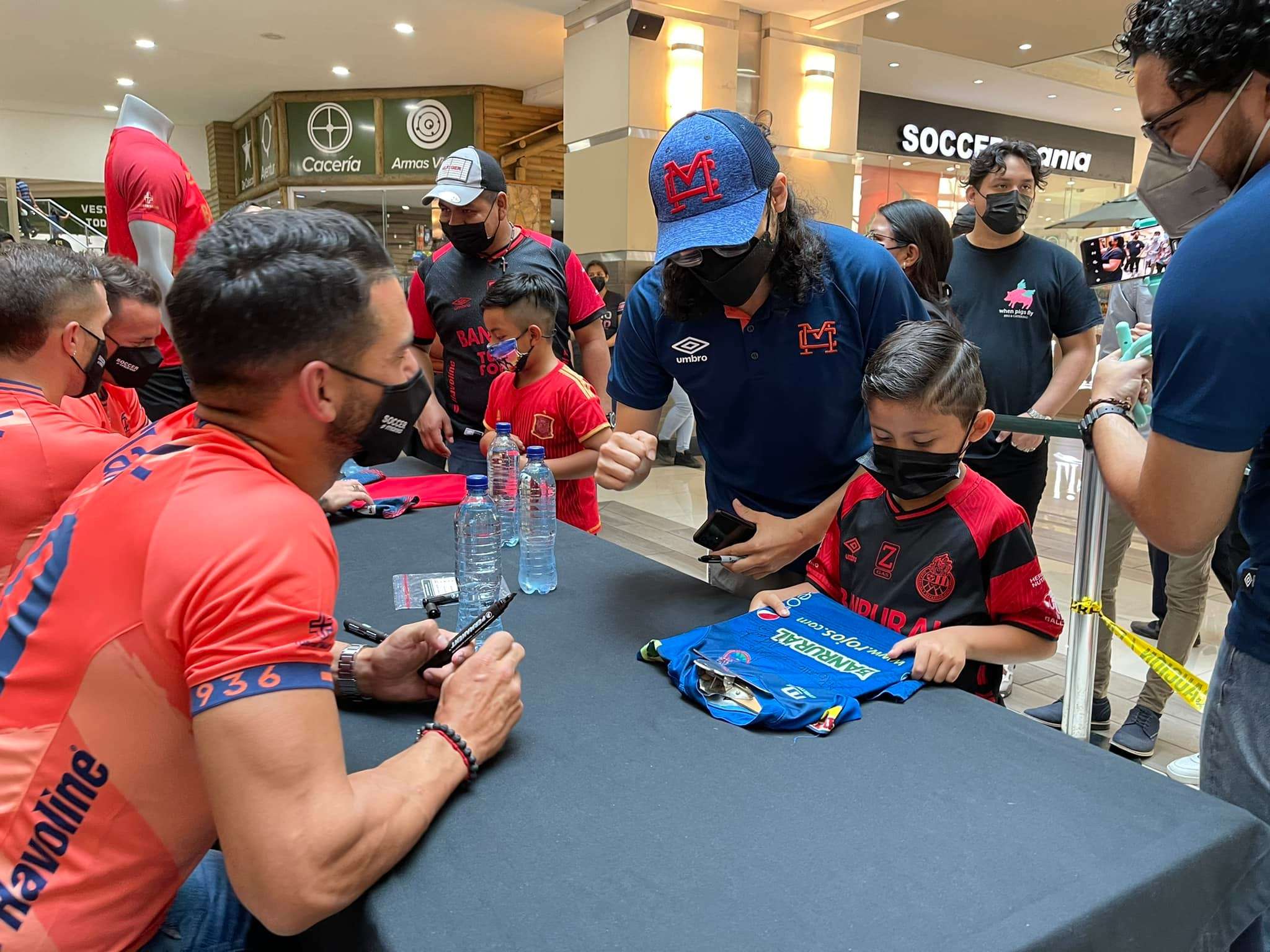 Niños aficionados a Municipal
