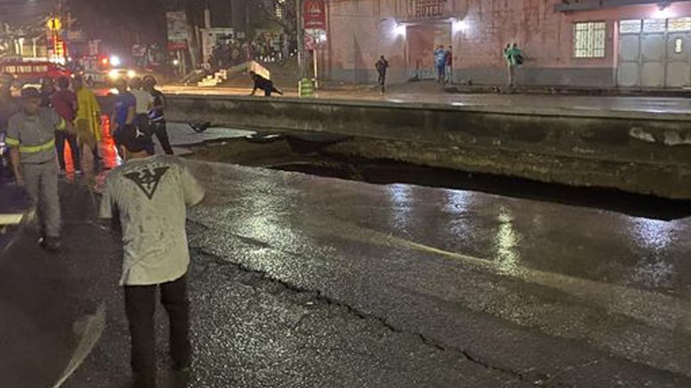 hundimiento-villa-nueva-2