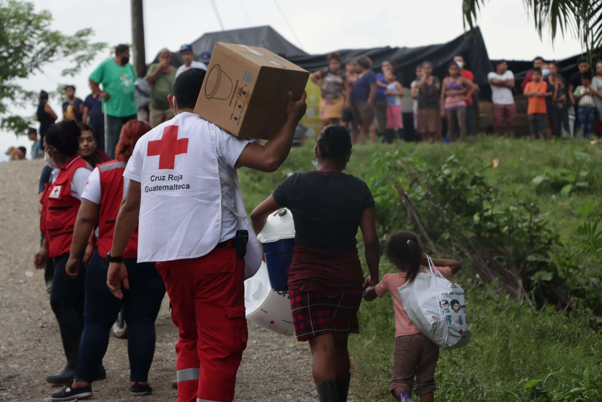 Centros de acopio para ayudar a afectados de la depresión tropical Julia