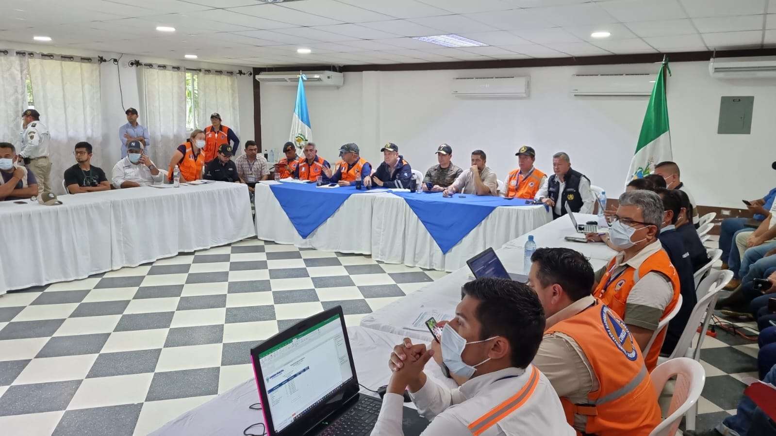 AUDIO | ¿Se espera más lluvia en territorio guatemalteco? Presidente Giammattei responde