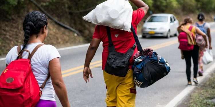 Guatemala y EE. UU. abordan en Lima, el combate al tráfico de personas