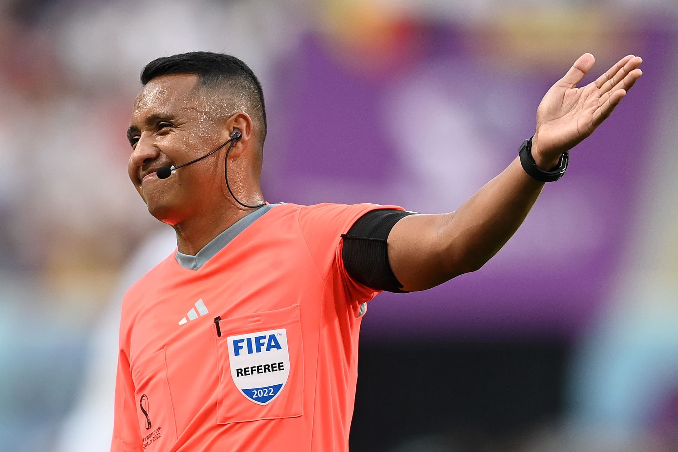 Árbitro Ivan Arcides Barton Cisneros