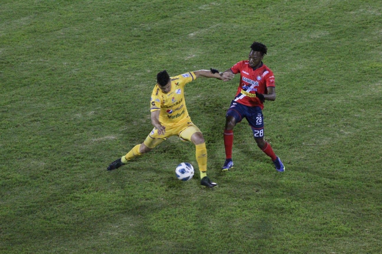 Xelajú MC Cobán Imperial Apertura 2022