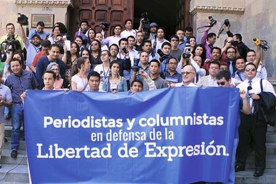 Periodistas guatemaltecos denuncian 105 ataques en su contra durante 2022