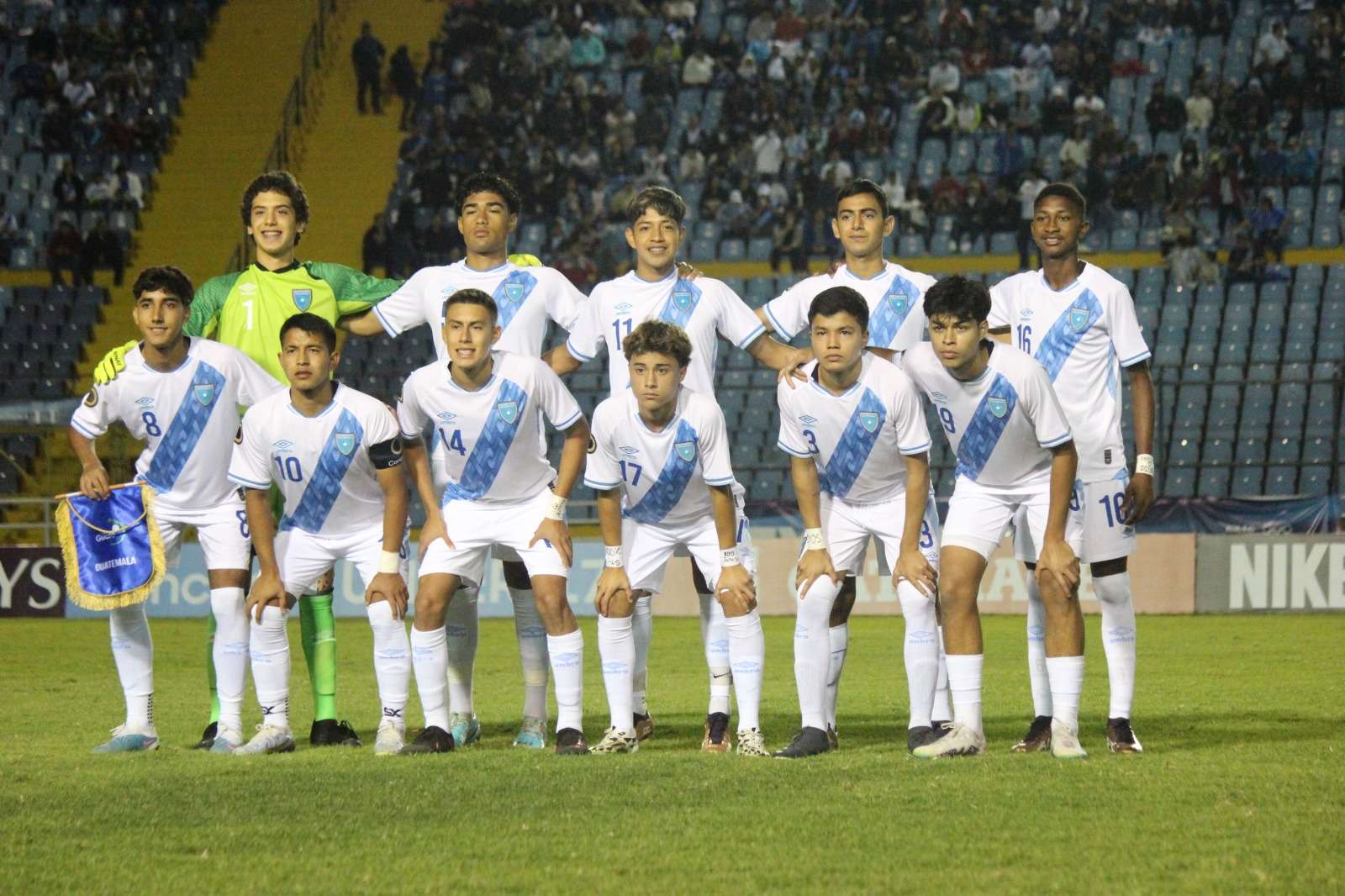 Selección Sub17 00 Diego Boñaños