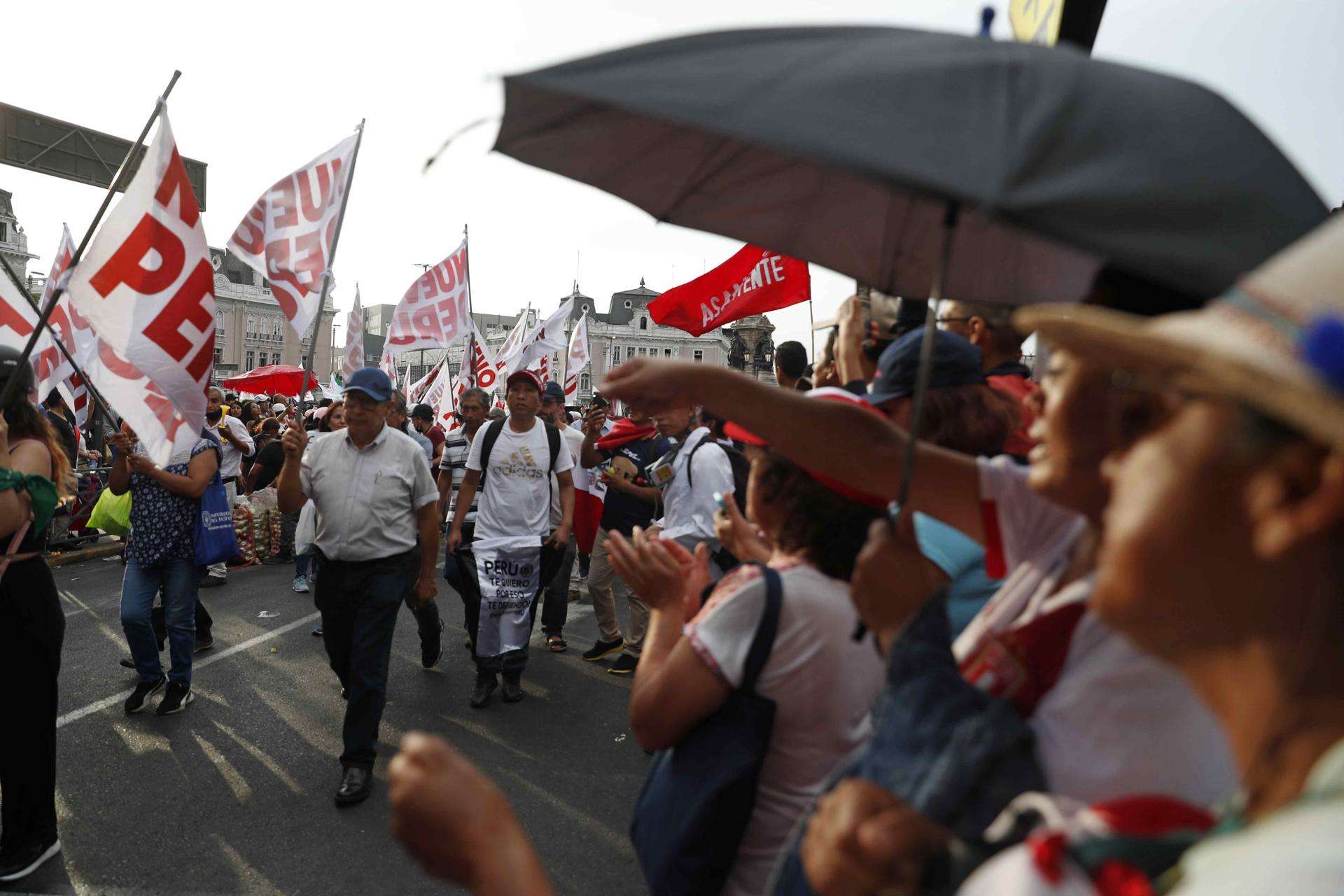 Perú marchas