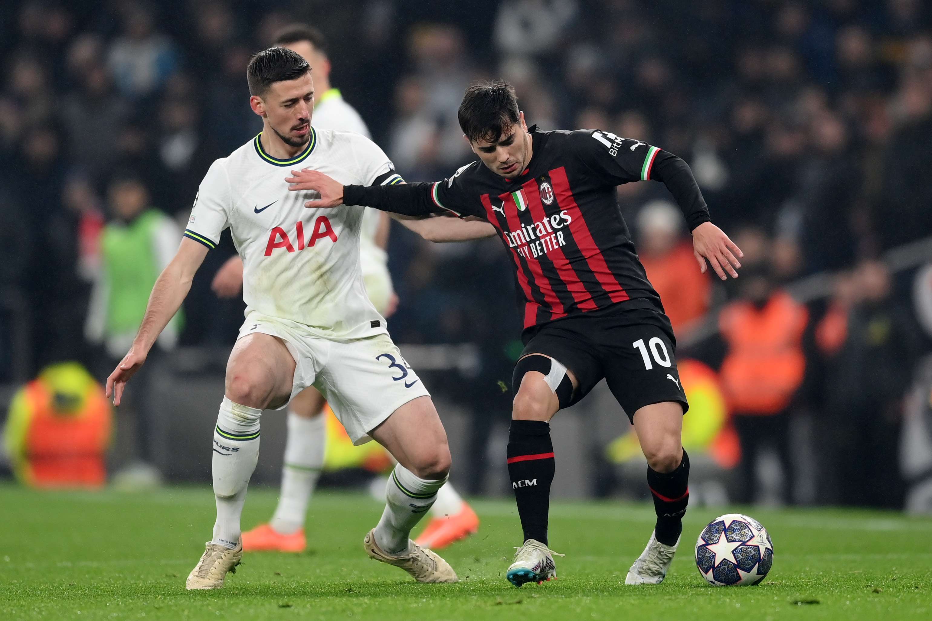 Milan a cuartos Champions