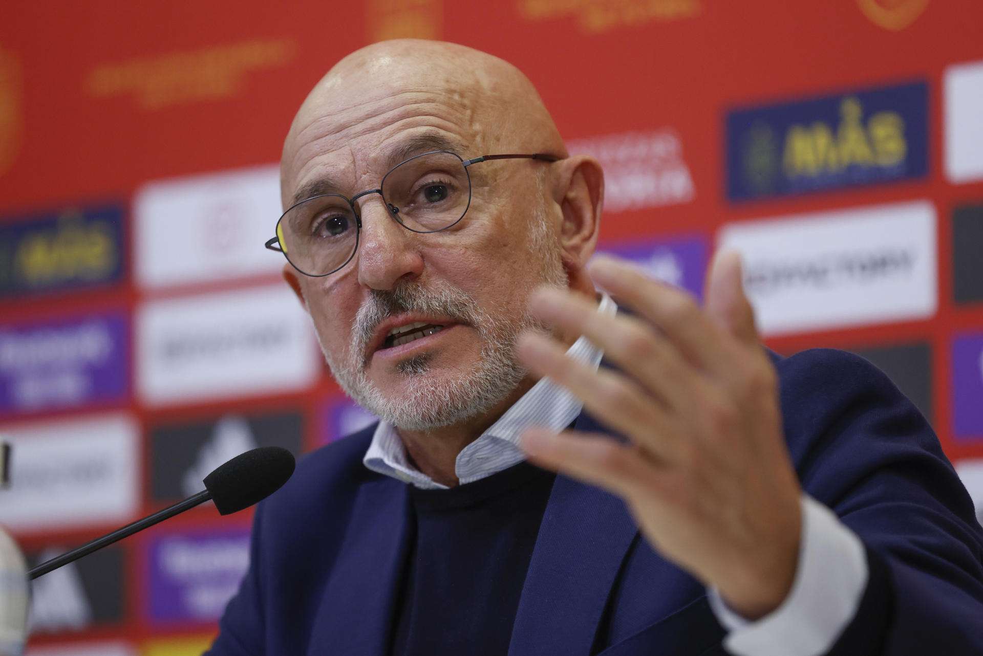 La primera convocatoria de Luis de la Fuente como seleccionador de España presenta catorce novedades respecto a los internacionales que disputaron el Mundial de Qatar.-EFE/Juan Carlos Hidalgo