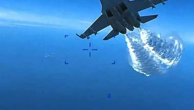 video dron rusia cazas