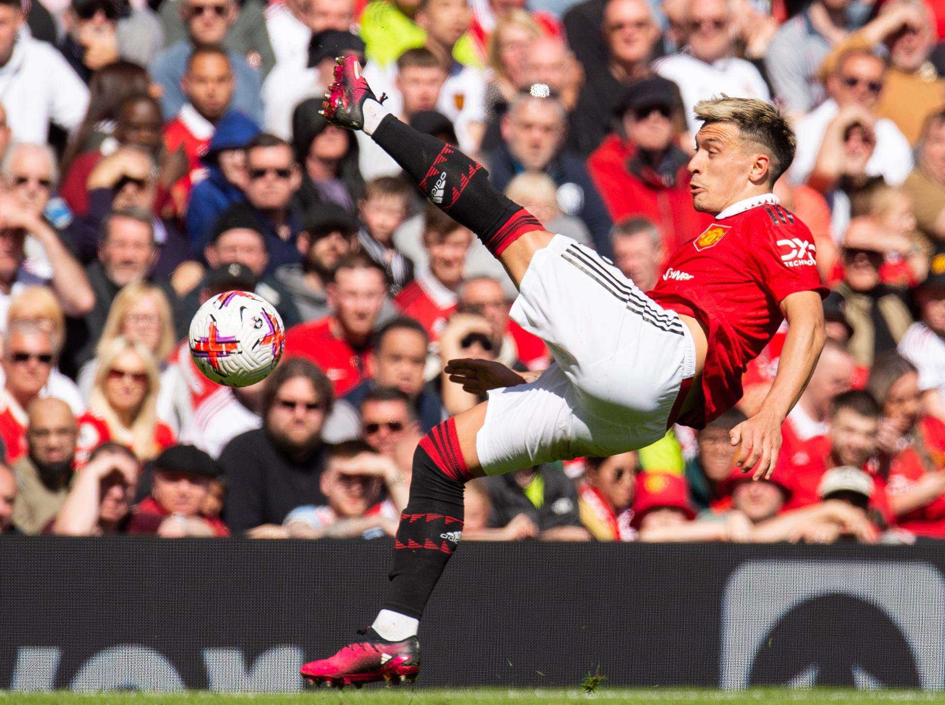 El argentino Lisandro Martínez se pierde lo que resta de temporada