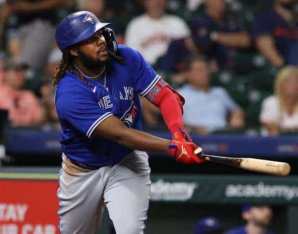 El primera base de los Toronto Blue Jays Vladimir Guerrero Jr. , este 18 de abril de 202 en las Grandes Ligas. EFE/EPA/Adam Davis