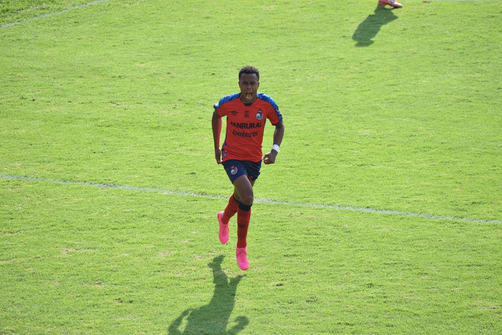 Municipal vs Antigua