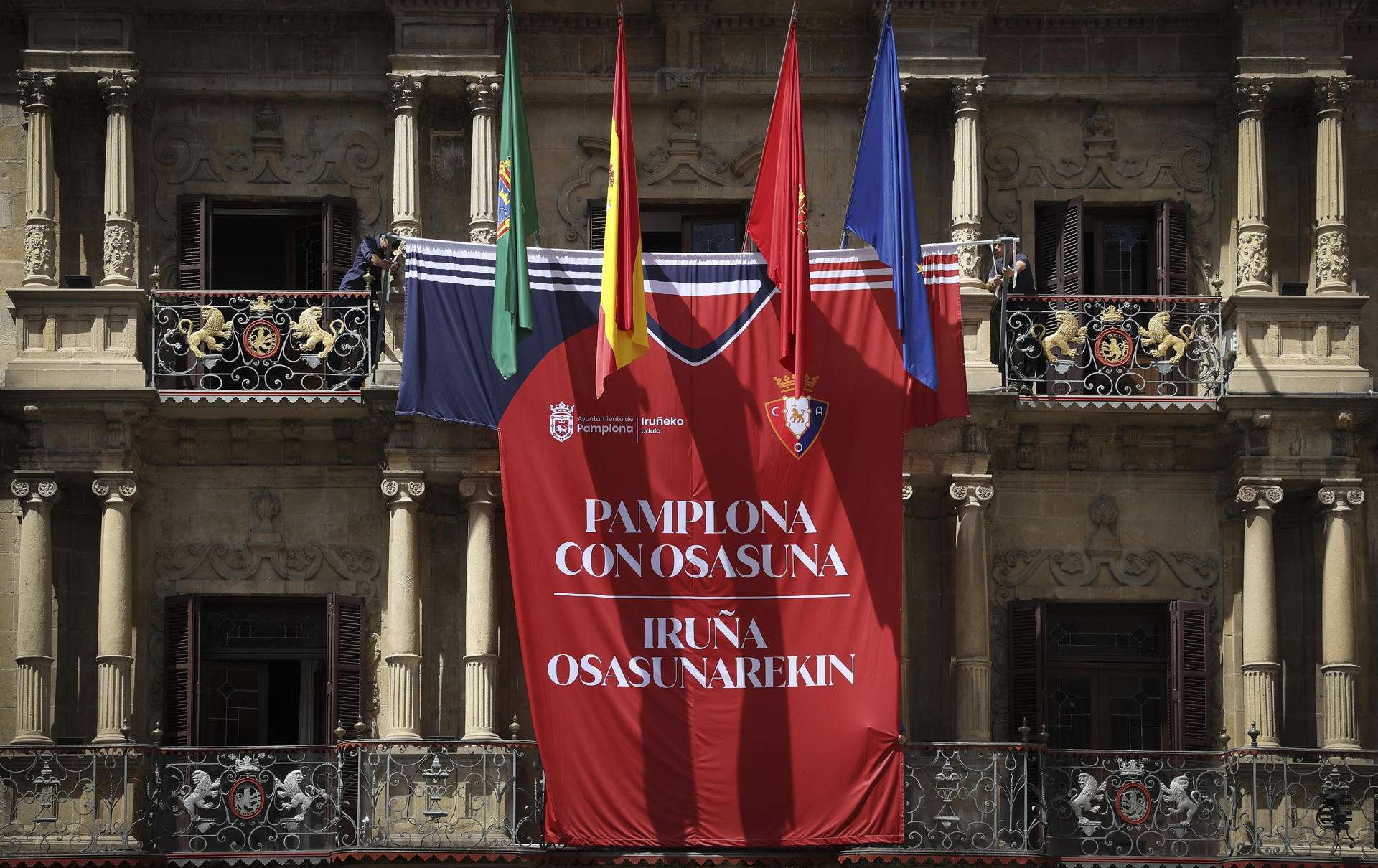 Pamplona y Navarra se vuelcan con Osasuna la víspera de la final de Copa