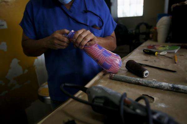 El salario mínimo de Guatemala aumentó un 5 % en 2022, según Oxfam