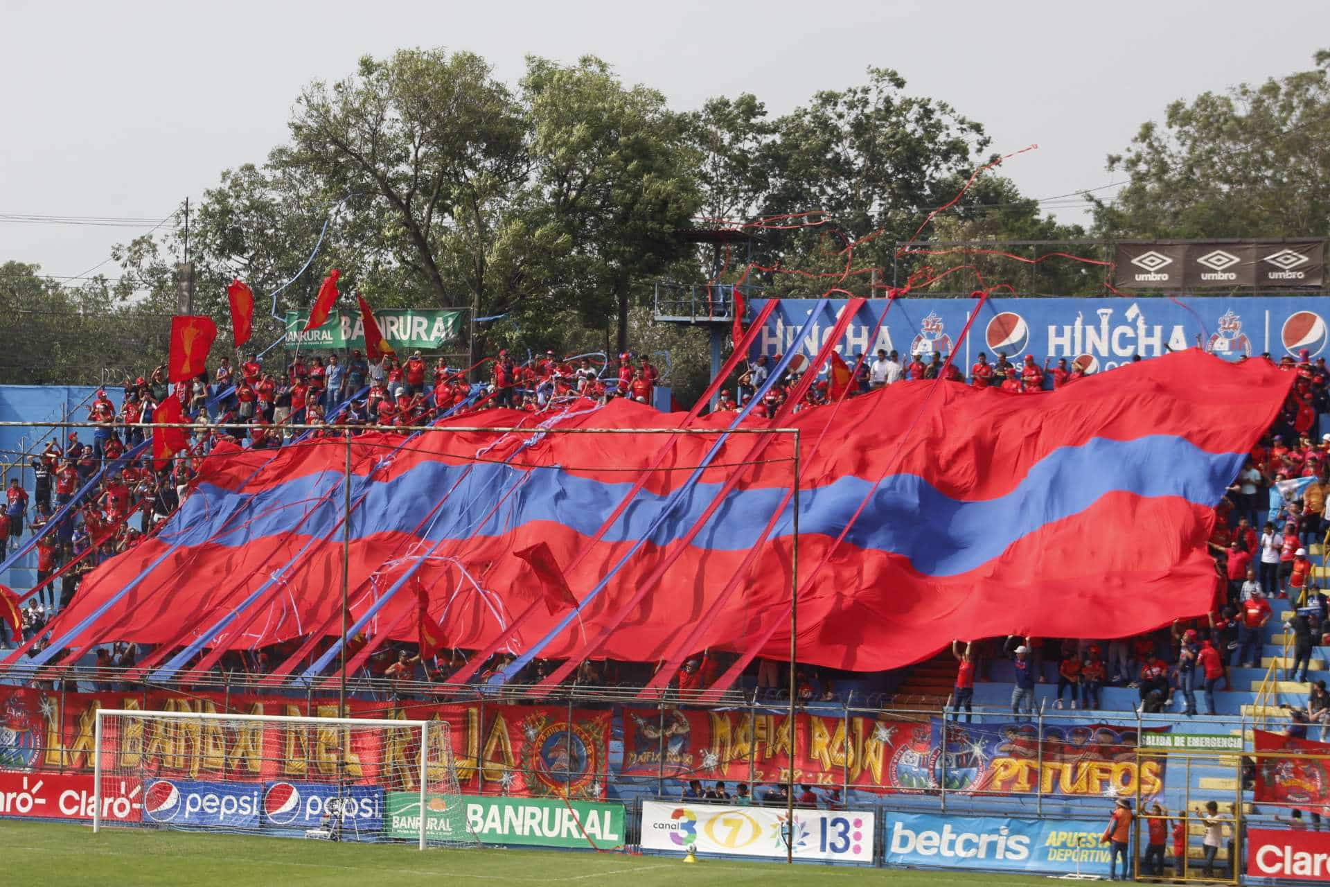 Afición de Municipal La Banda del Rojo