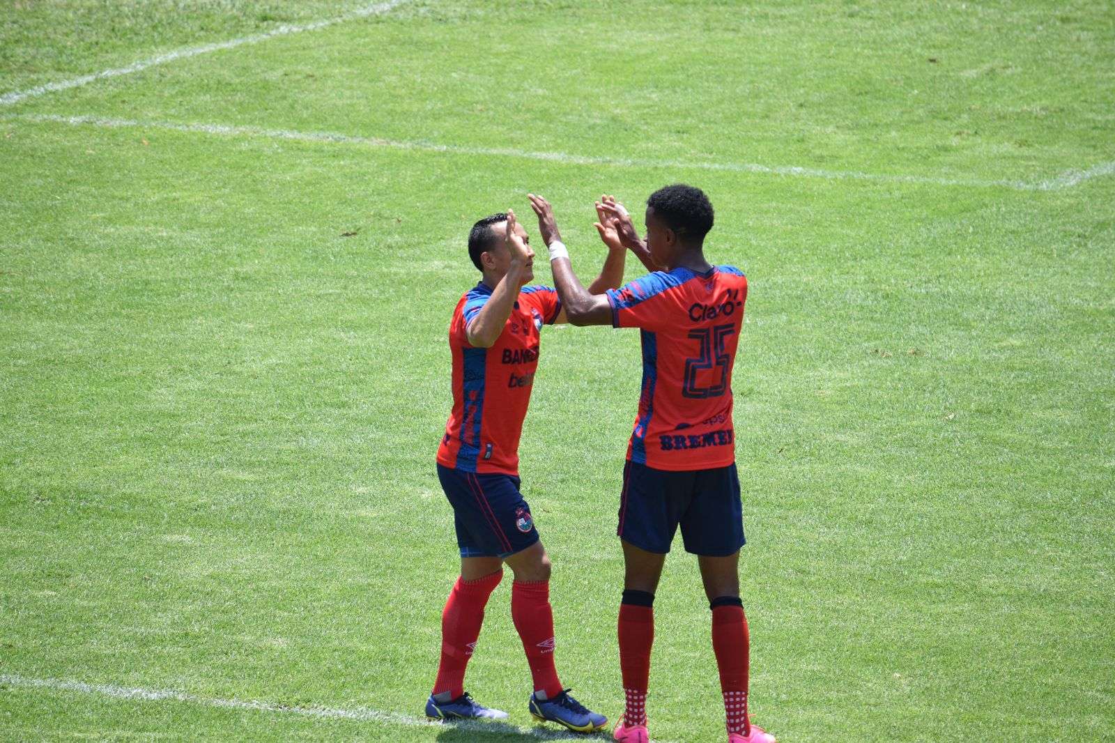 César Archila Yasnier Matos Municipal