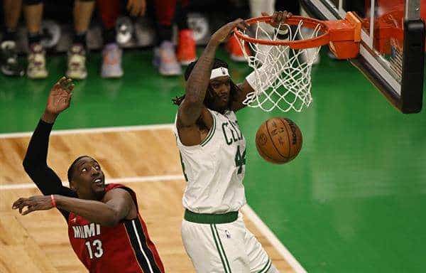 Heat vence a Celtics y recuperan el factor cancha