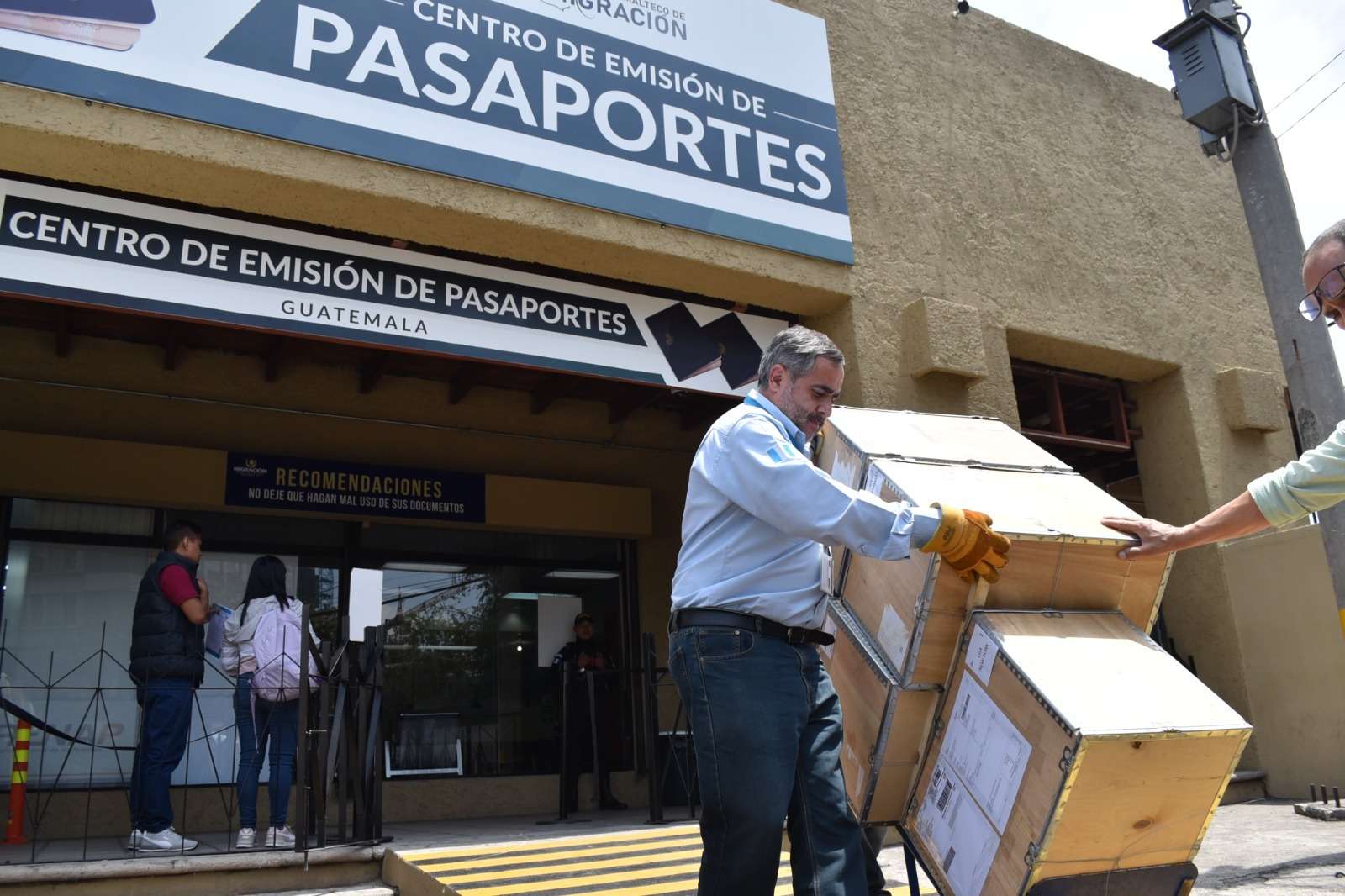migración pasaportes
