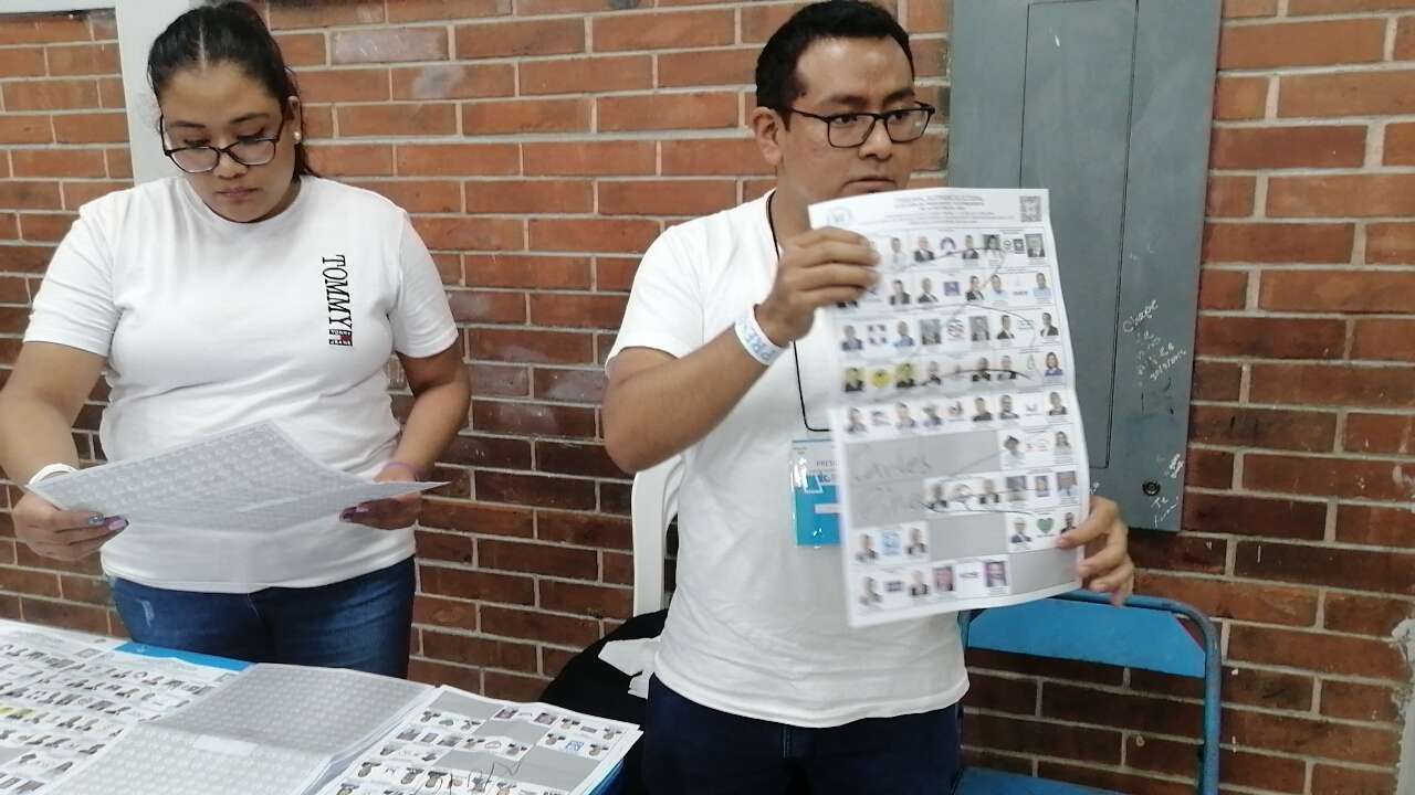 Papeletas guatemaltecos TSE Elecciones 2023