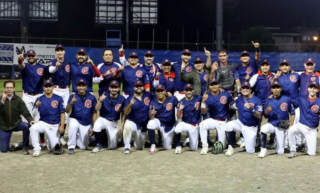Chacatales celebran y cortan 18 años del reinado de Lanquetin en softbol