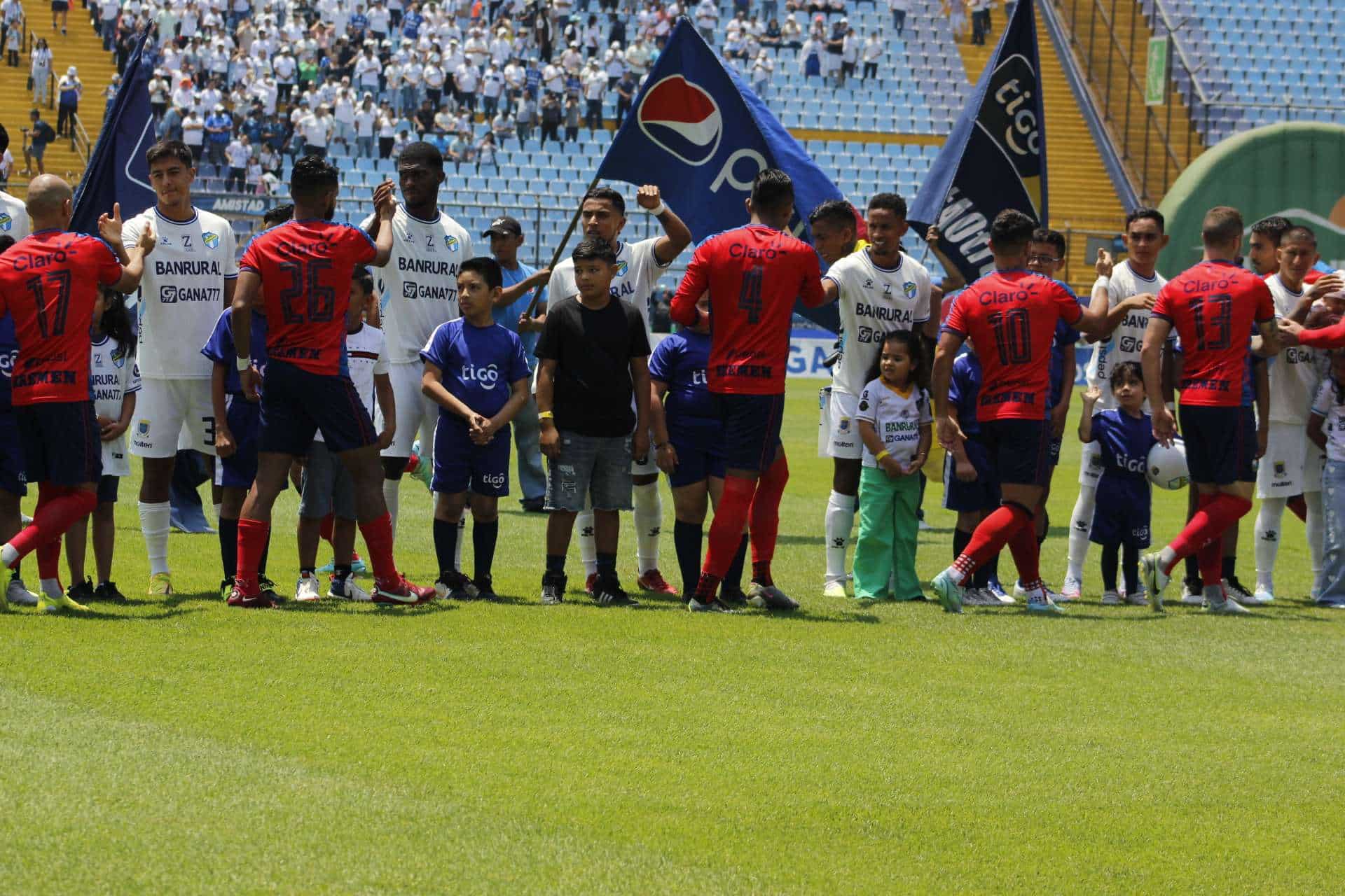 Clásico Municipal vs Comunicaciones