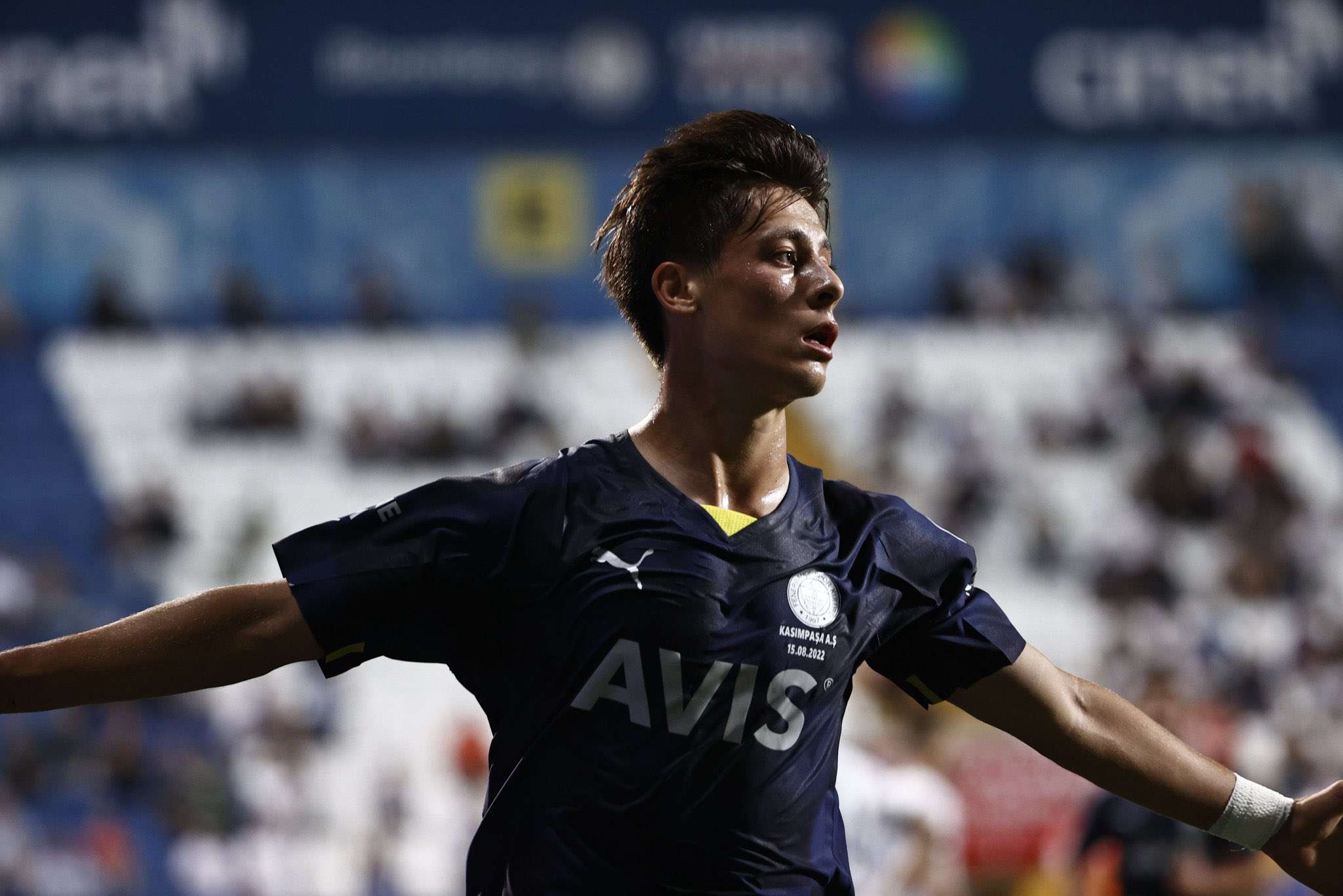 Arda Güler al Real Madrid por seis temporadas y 20 millones