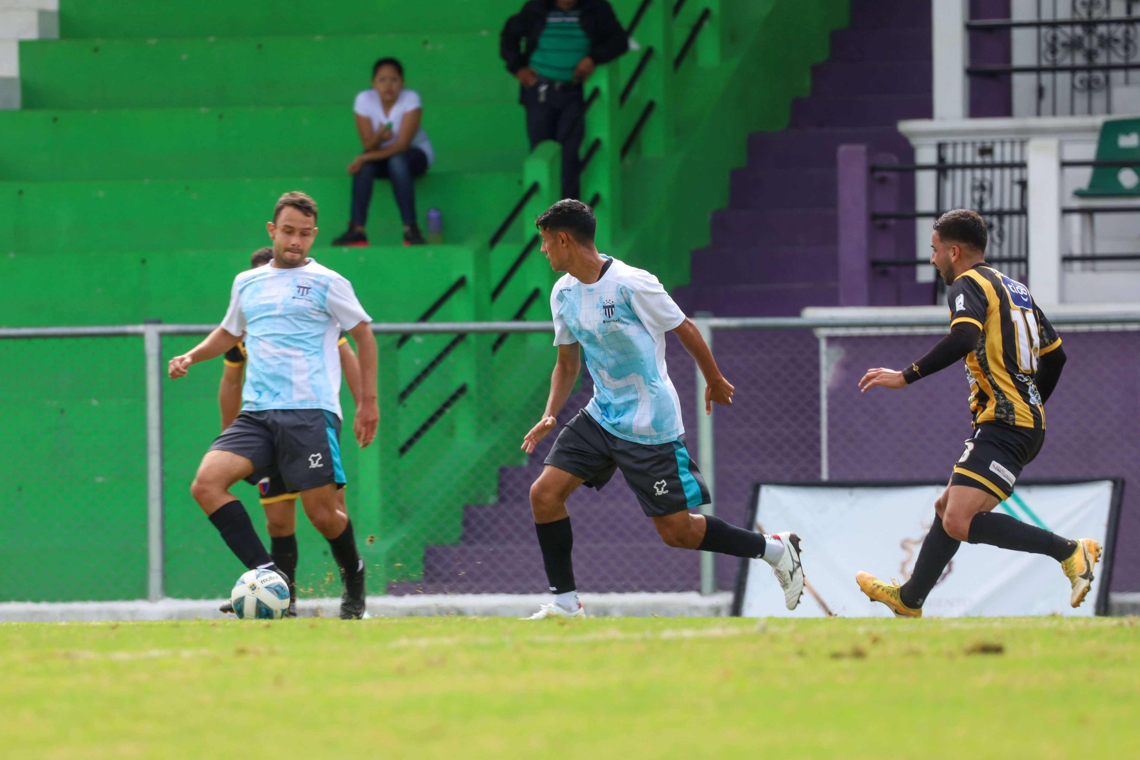 Antigua vence a Aurora a una semana de iniciar la Liga Nacional