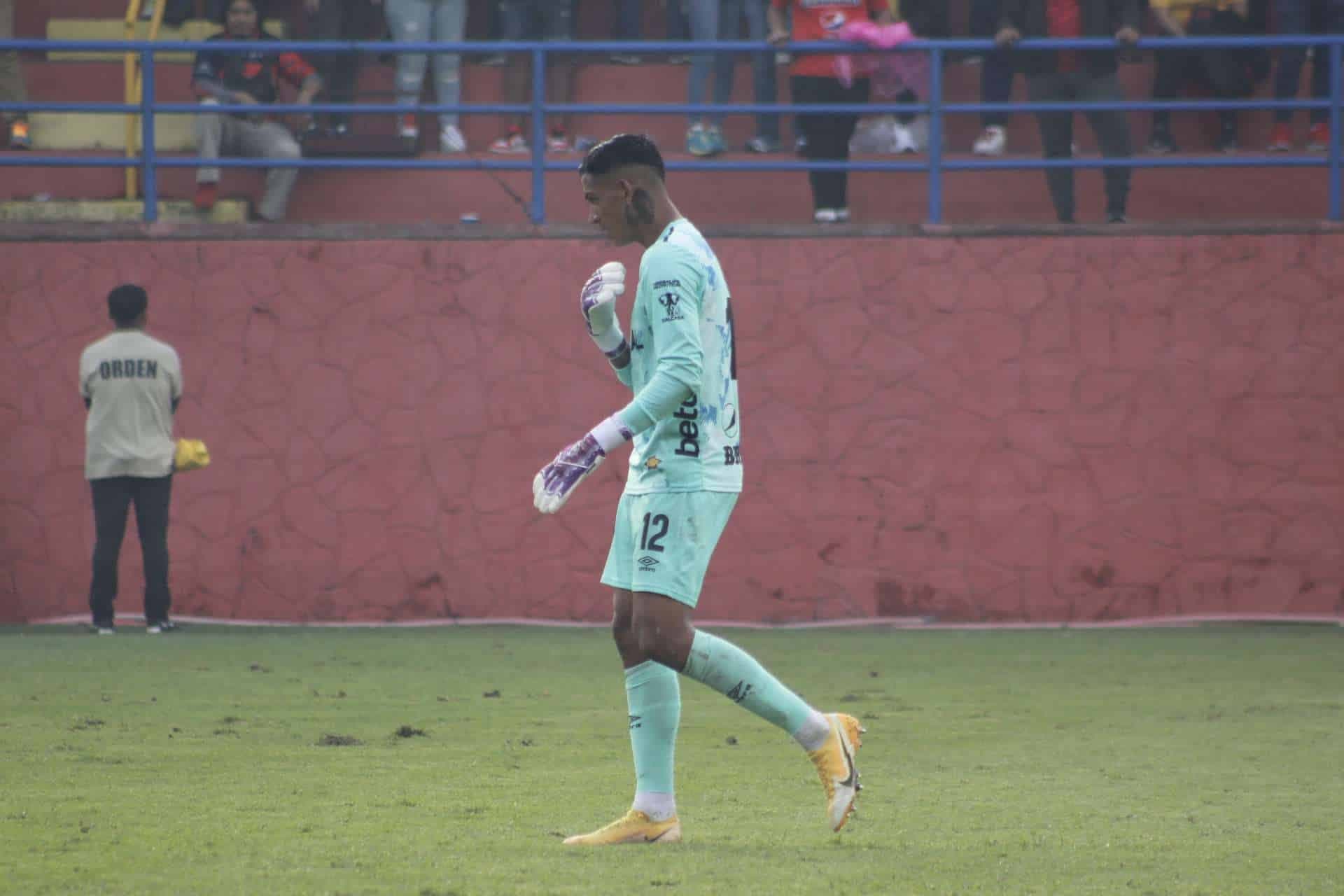 Kenderson Navarro Municipal