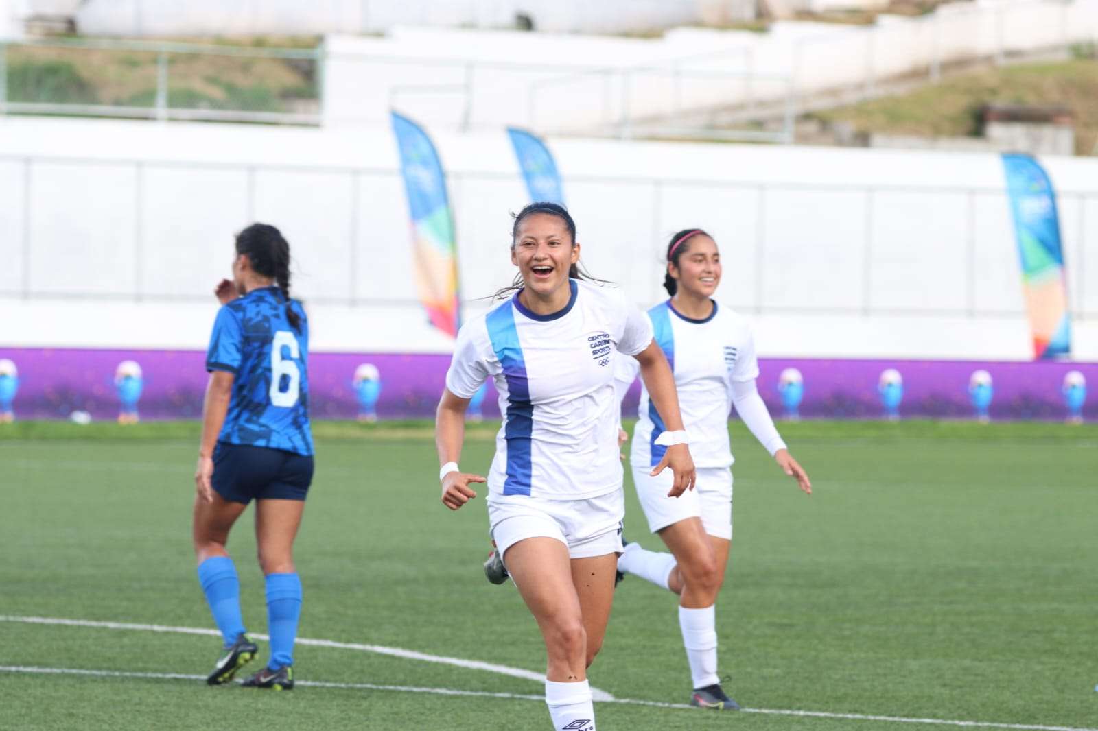 Selección Femenina de Guatemala vs El Salvador Juegos Centroamericanos Andrea Álvarez