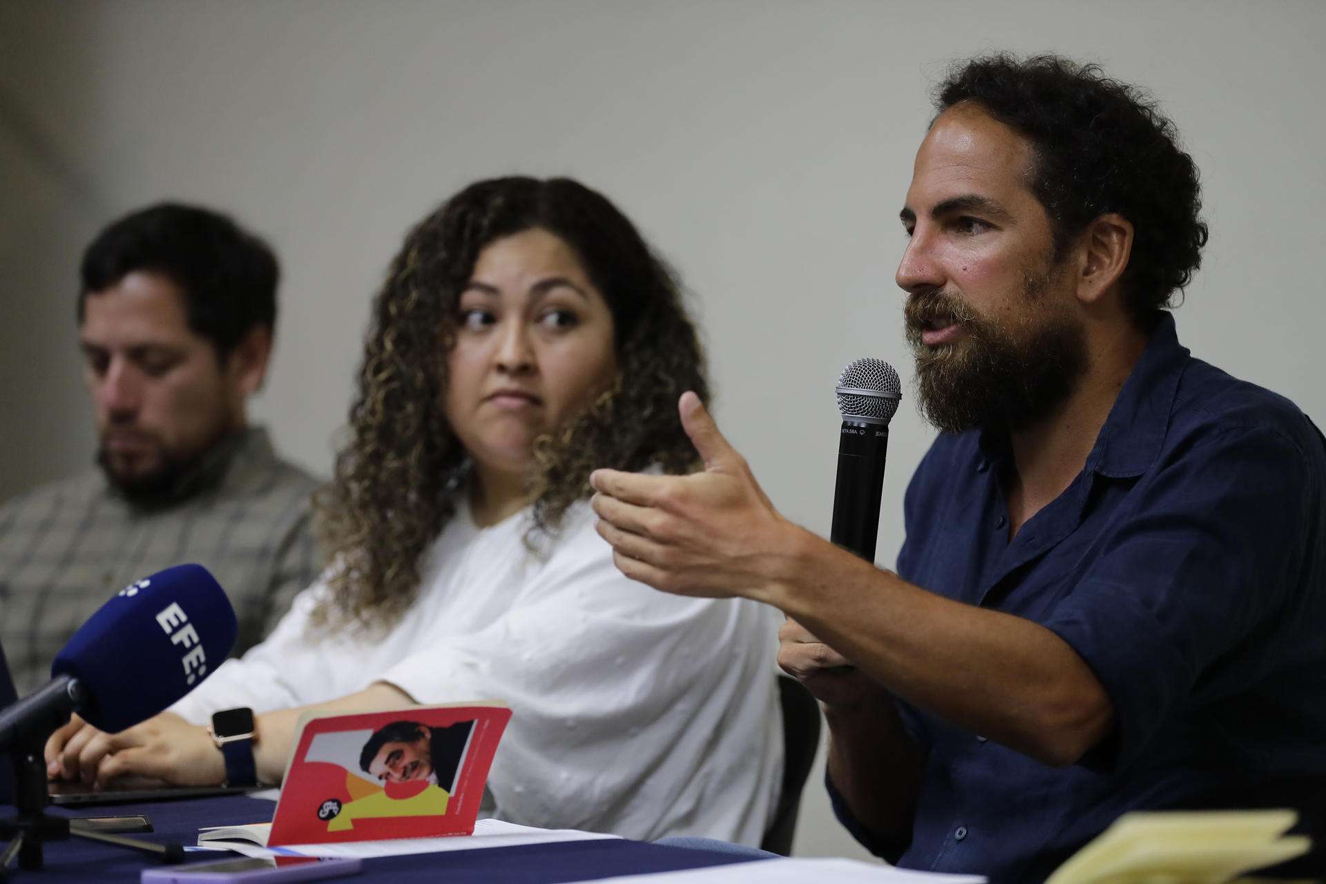 La Asociación de Periodistas advierte retroceso en la libertad de prensa en El Salvador