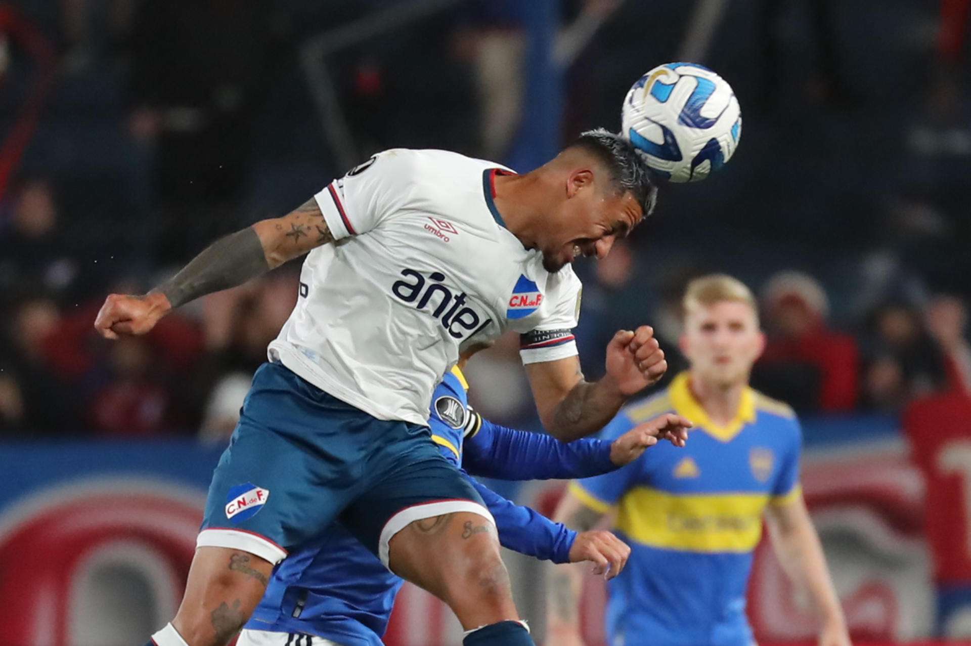 Nacional repudia los incidentes ocurridos con parciales de Boca Juniors fuera del estadio