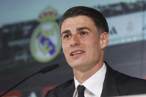 Acto de presentación del jugador Kepa Arrizabalaga como nuevo jugador del Real Madrid, en la ciudad deportiva de Valdebebas (Madrid). Arrizabalaga ha sido cedido por el Chelsea FC y estará vinculado al Real Madrid durante esta temporada hasta el 30 de junio de 2024. EFE/ Juan Carlos Hidalgo