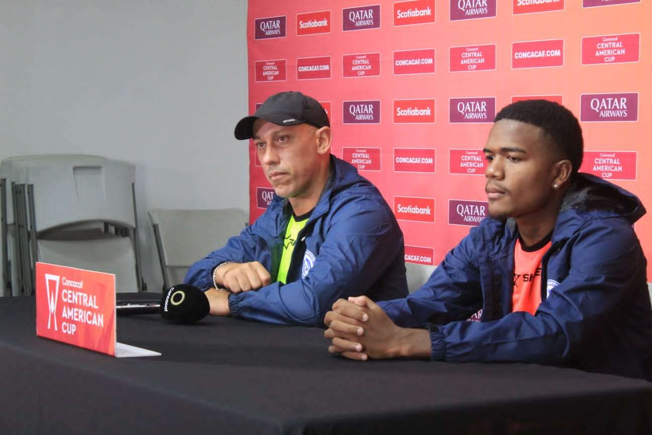 ¿Qué dijo el entrenador del Universitario previo a enfrentar a Cobán?