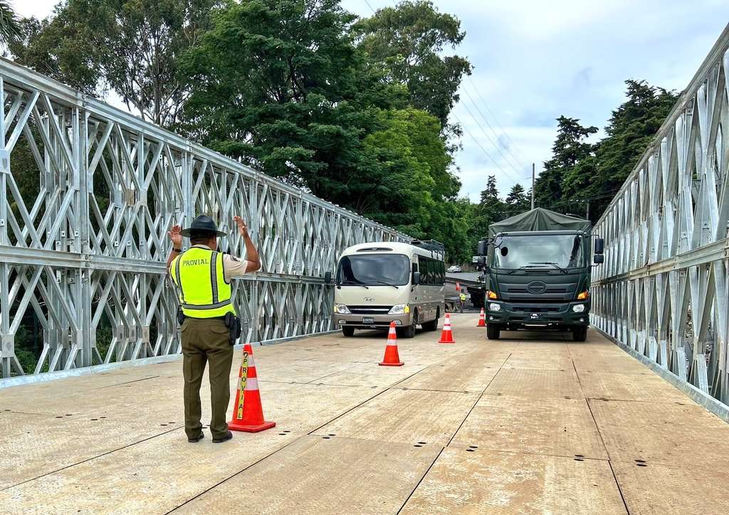 EN VIDEO | Cruzamos el puente provisional