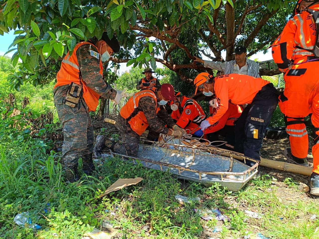 Localizan a otro menor arrastrado por el río Las Minas