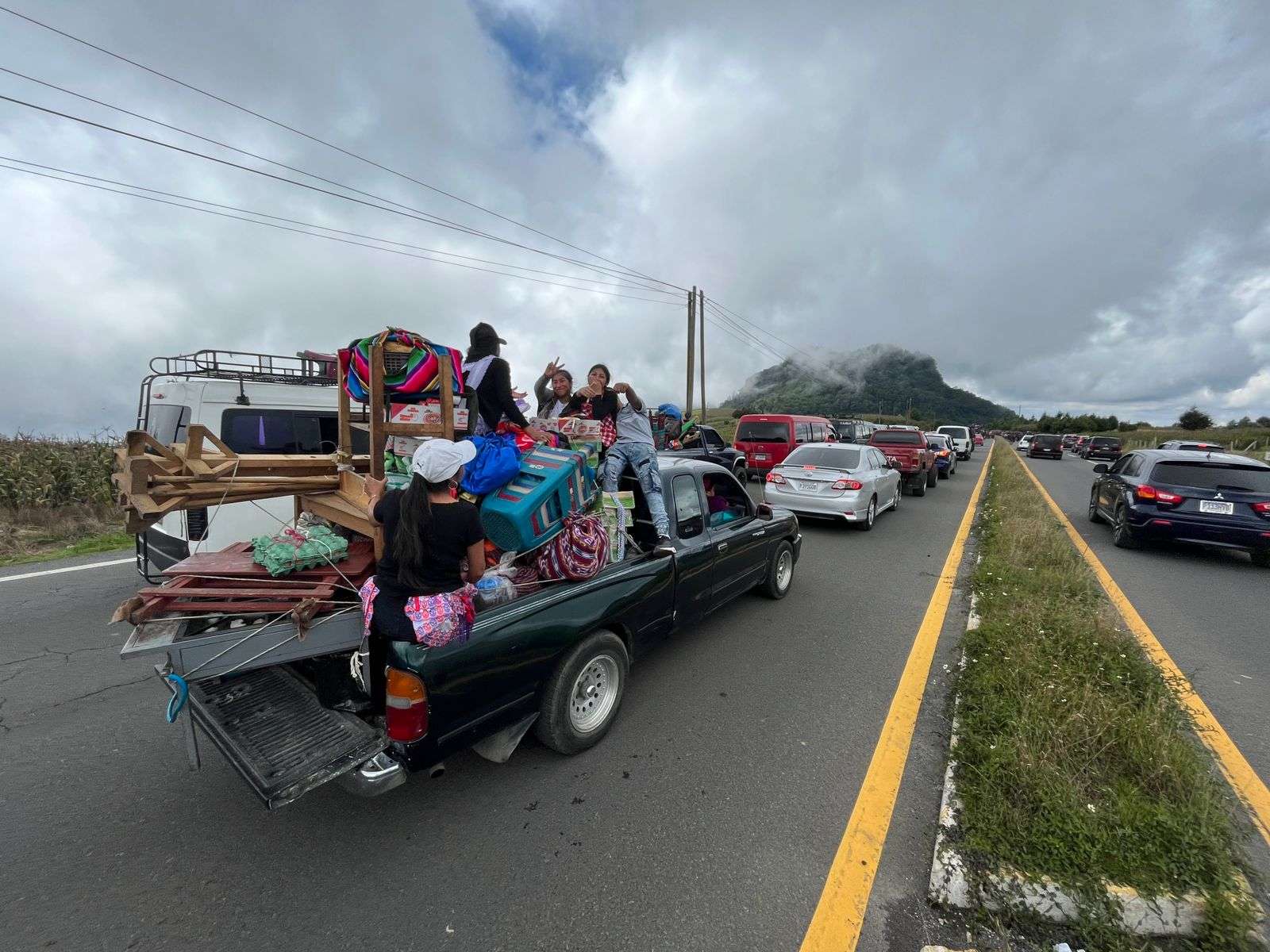 Cumbre de Alaska entre tensión y disparos