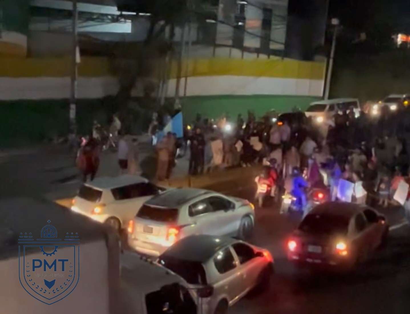 Caos en Villa Nueva: Paso en el km 19 CA-9 en ambos sentidos