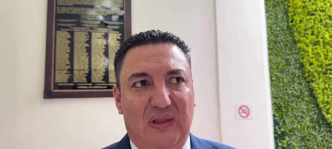 Diputado Francisco Mérida presentó iniciativa “Ley de Regulación de Manifestaciones Pacíficas y Sin Armas”