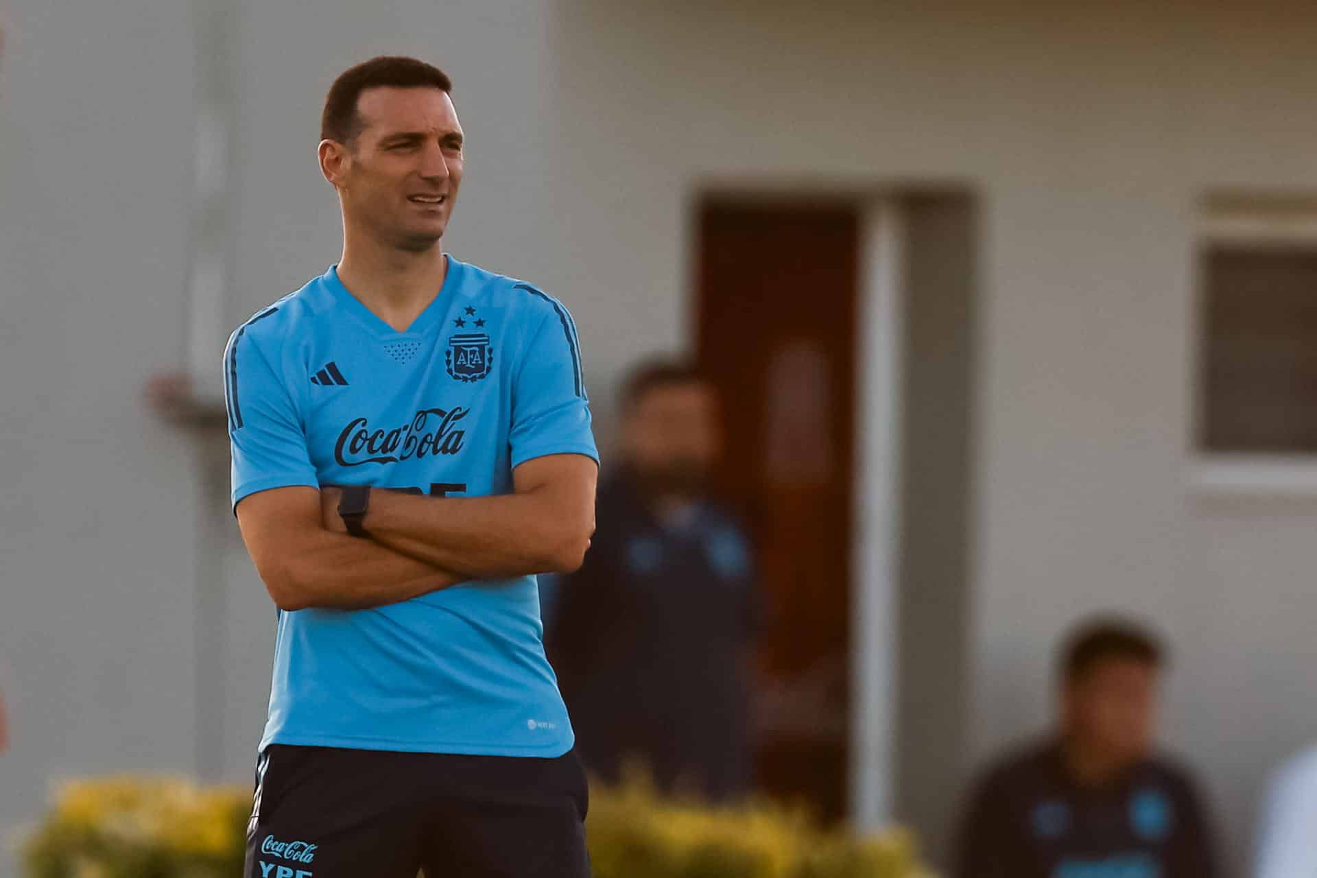 Scaloni: "Bielsa ha marcado una trayectoria en el fútbol argentino y mundial"