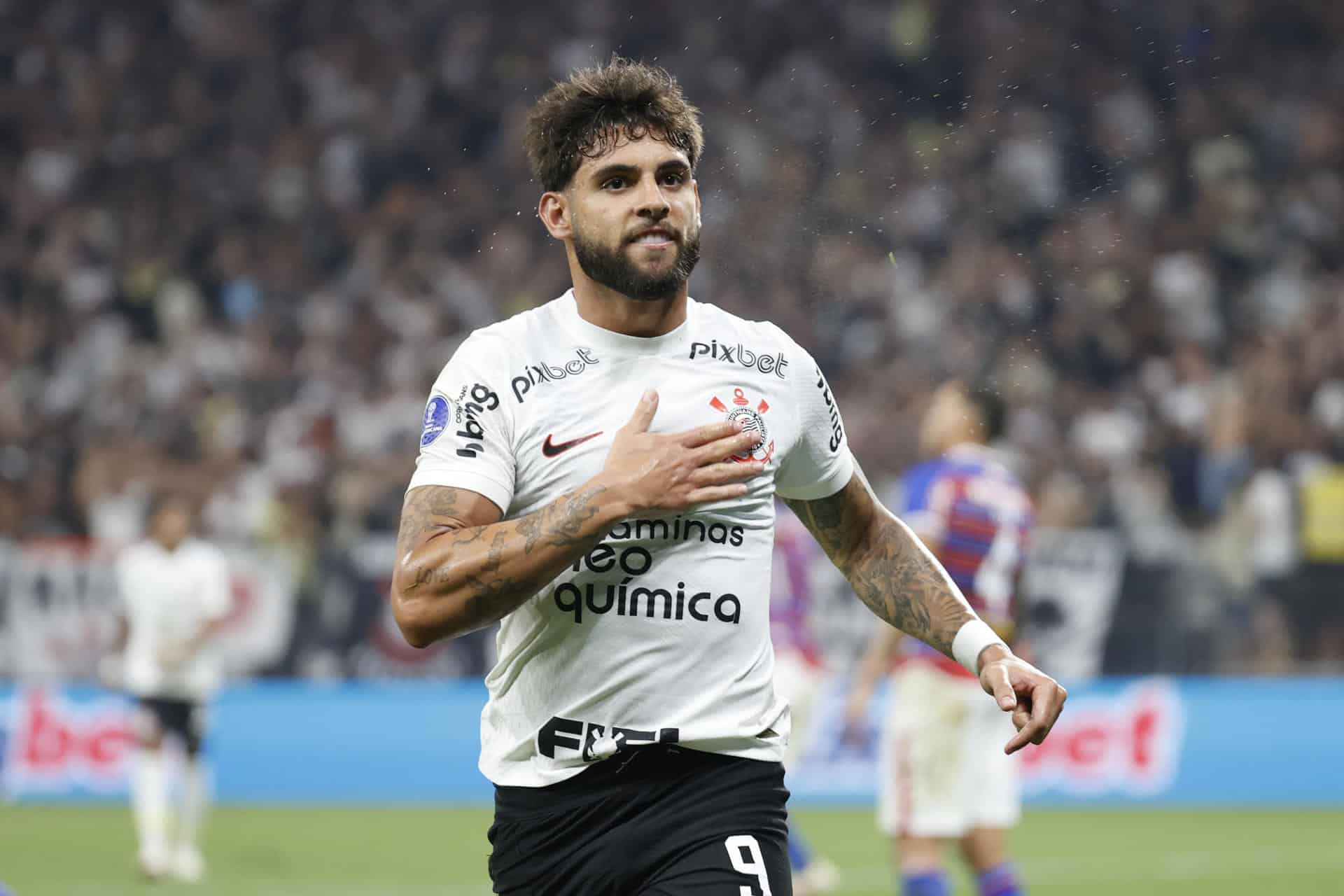 Corinthians acaricia la permanencia en Brasil
