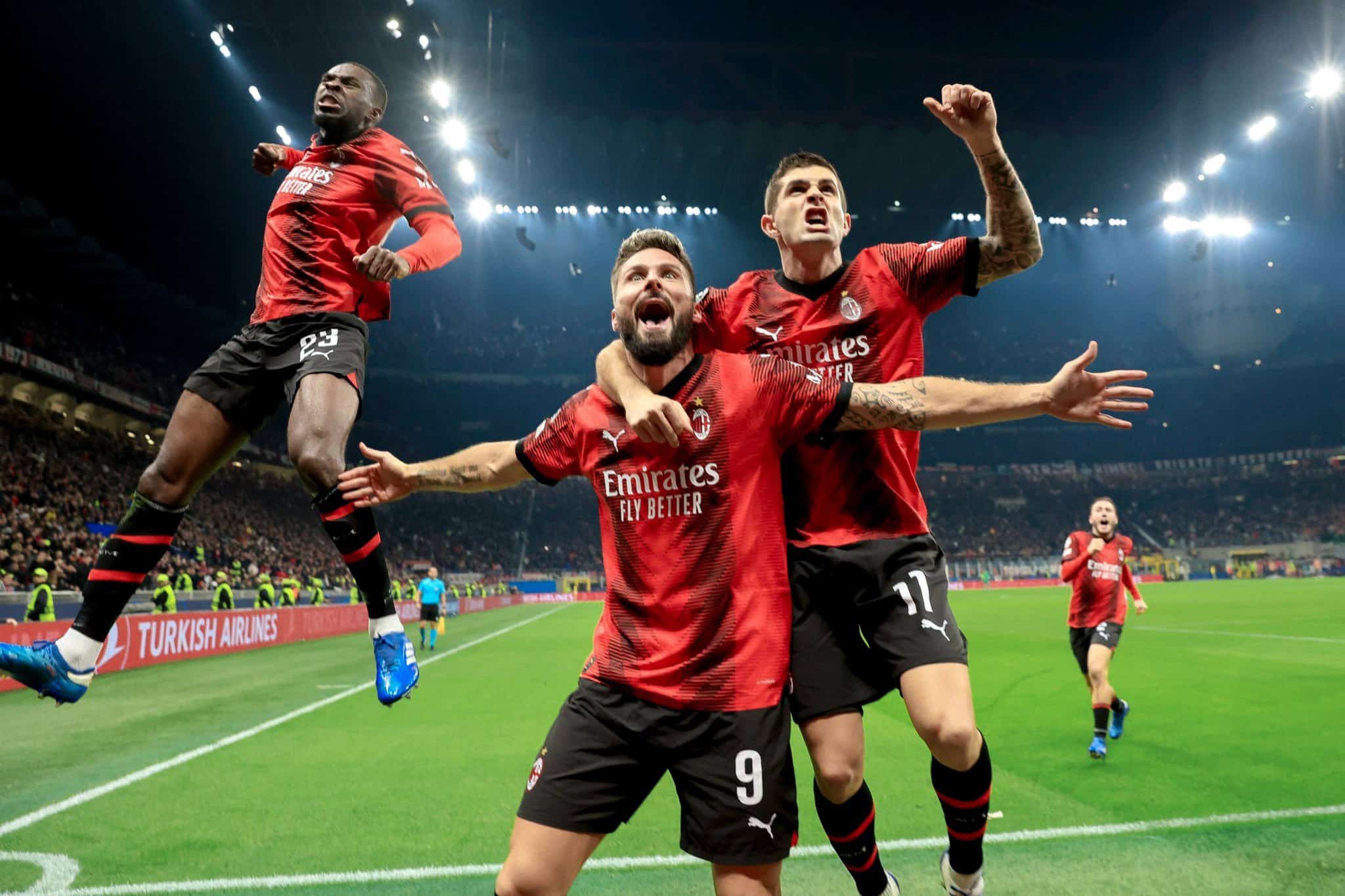 Milan sacó los 3 puntos en casa al vencer 2-1 a PSG